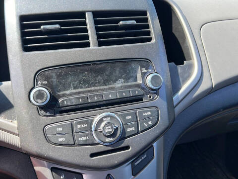 2015 Chevrolet Sonic LT Auto