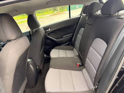 2016 Kia Forte5 LX