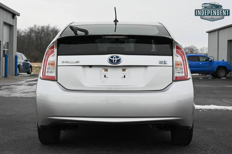 2012 Toyota Prius Two