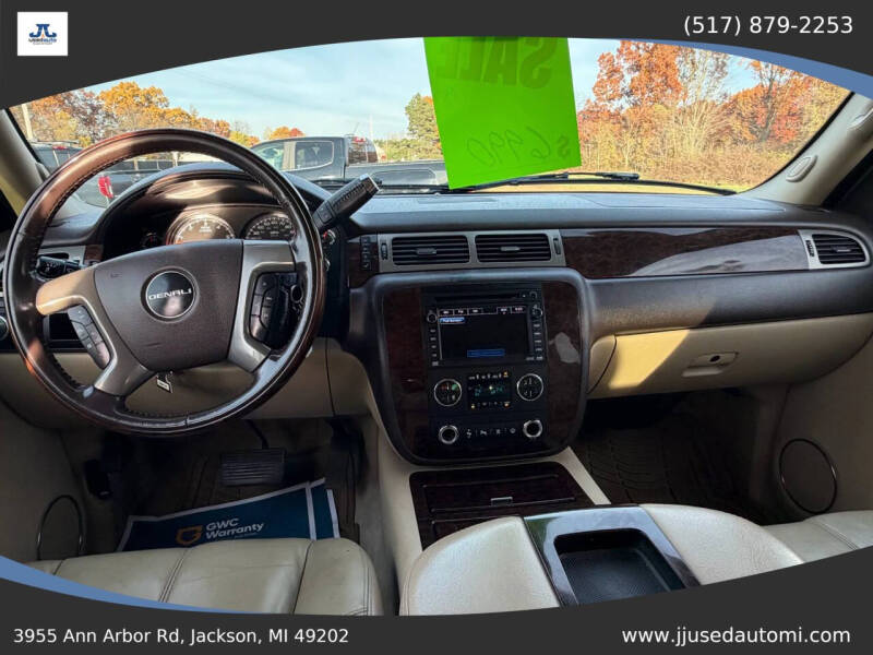 2008 GMC Yukon XL Denali