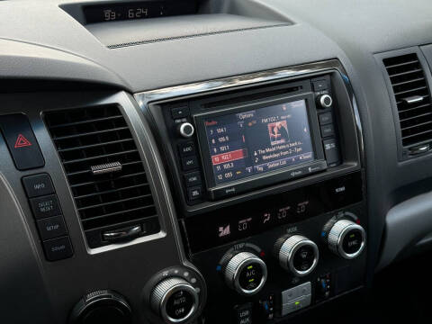 2016 Toyota Sequoia Platinum