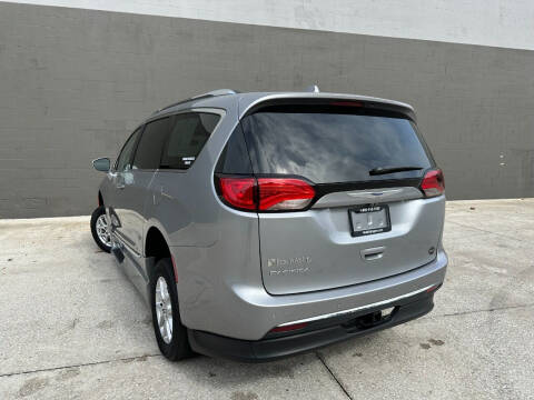 2020 Chrysler Pacifica Launch Edition