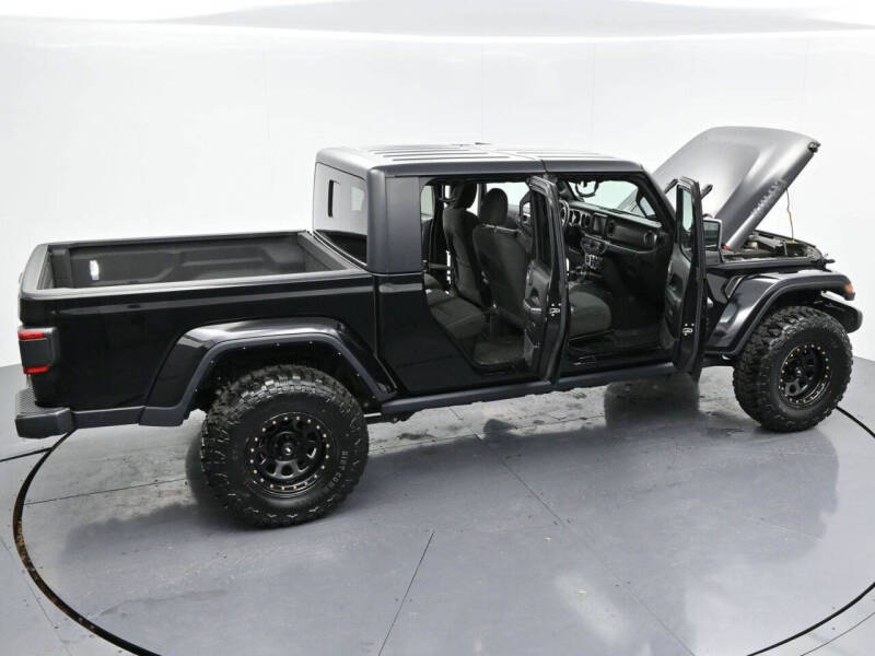 2021 Jeep Gladiator Willys
