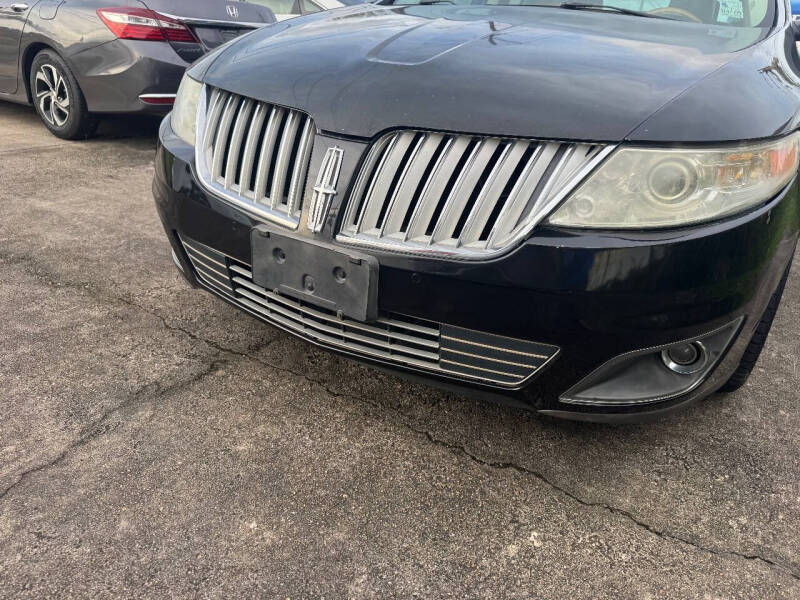 2009 Lincoln MKS
