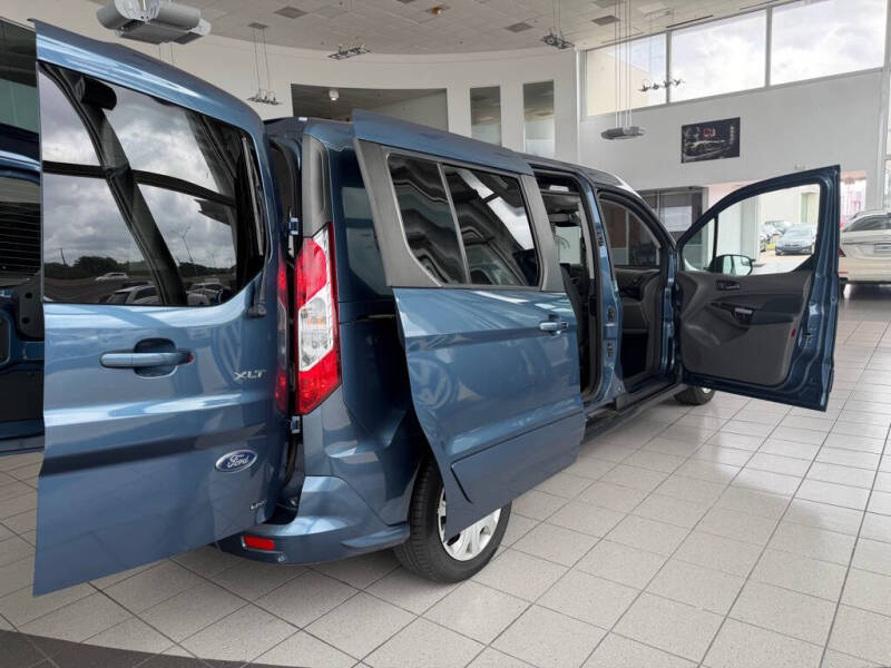 2022 Ford Transit Connect XLT