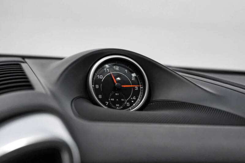 2014 Porsche Cayenne GTS