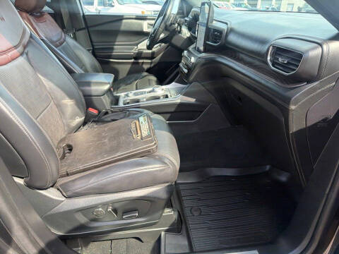 2020 Ford Explorer Platinum
