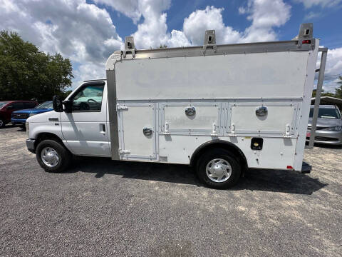 2013 Ford E-Series E-350 SD