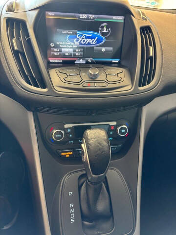2015 Ford Escape SE