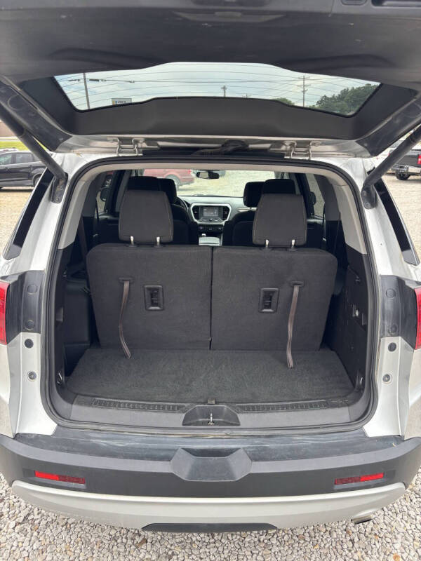 2017 GMC Acadia SLE-2