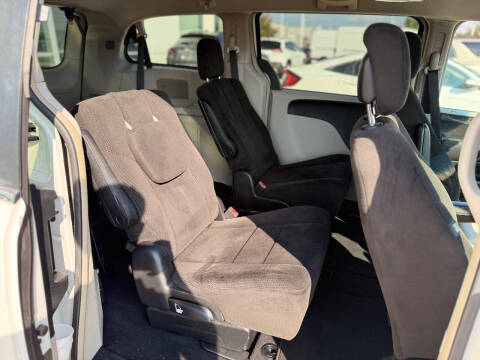 2012 Dodge Grand Caravan Crew