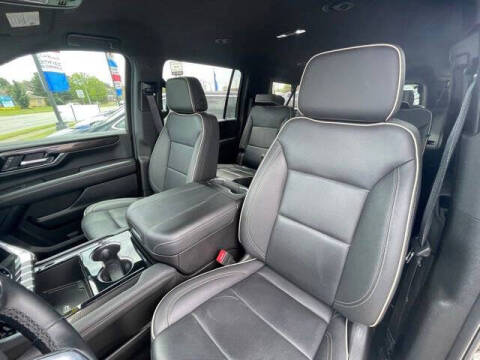 2025 GMC Yukon XL Elevation
