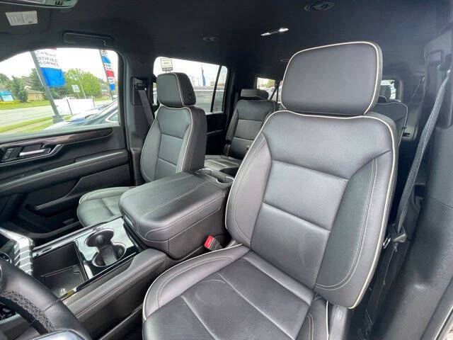 2025 GMC Yukon XL Elevation