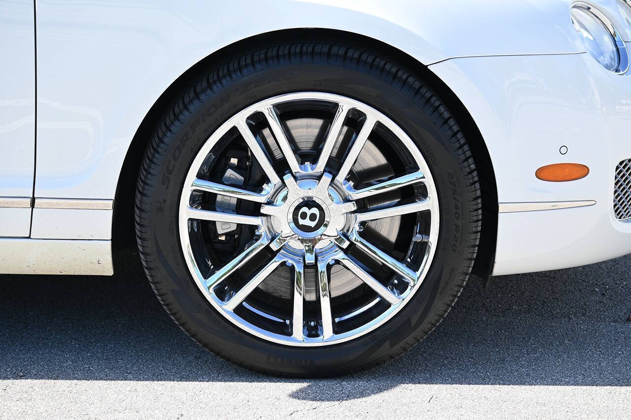 2012 Bentley Continental 29