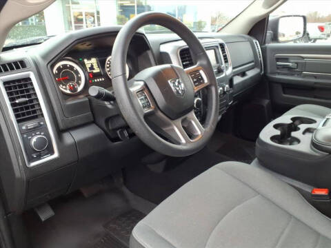 2024 RAM 1500 Classic SLT