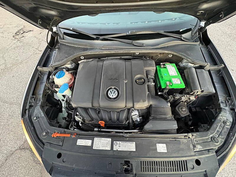 2012 Volkswagen Passat S PZEV