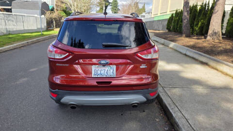 2015 Ford Escape SE