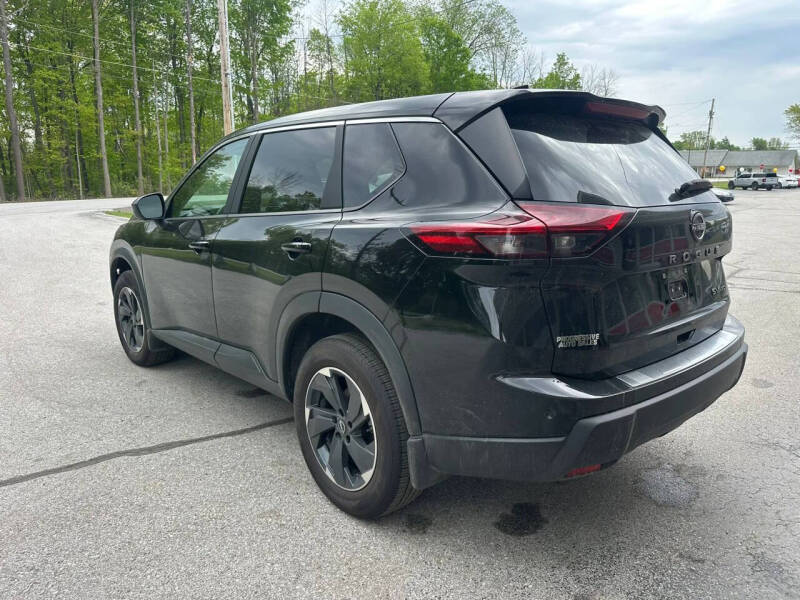 2024 Nissan Rogue SV