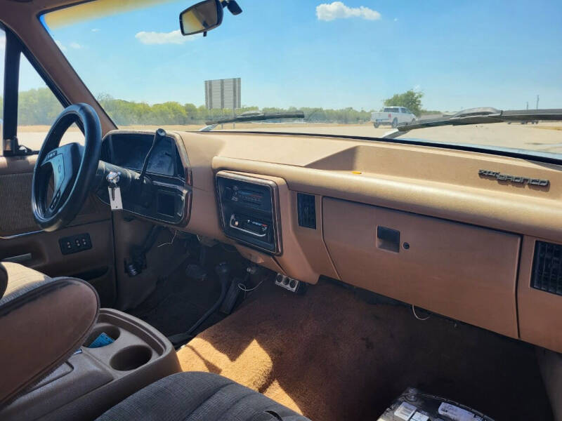 1989 Ford Bronco XLT