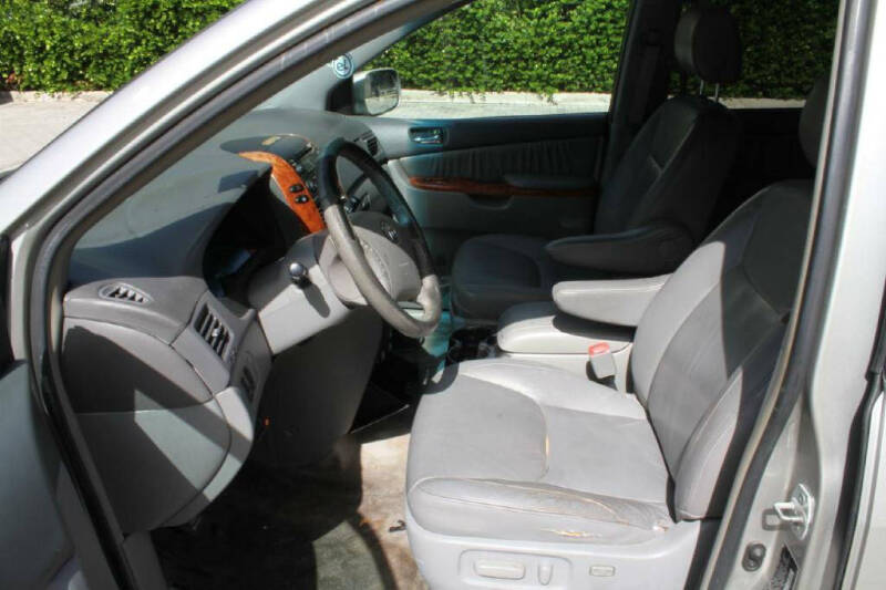 2008 Toyota Sienna XLE Limited