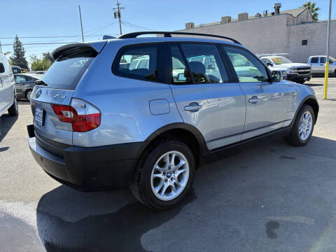2004 BMW X3 2.5i