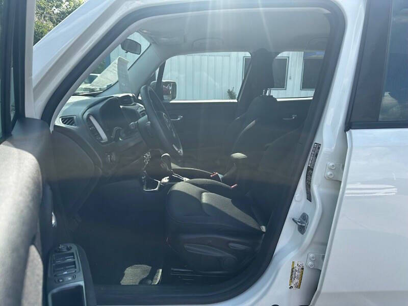 2017 Jeep Renegade Altitude