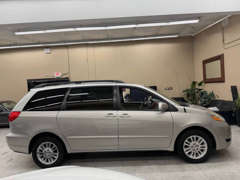 2010 Toyota Sienna