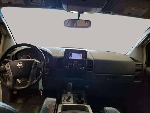 2013 Nissan Titan SL