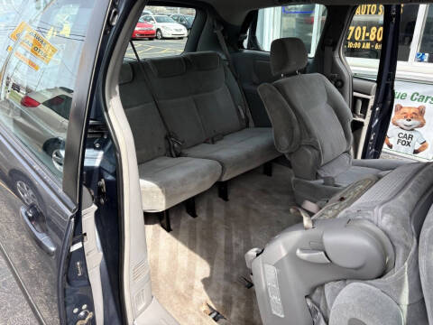 2008 Toyota Sienna CE 7-Passenger