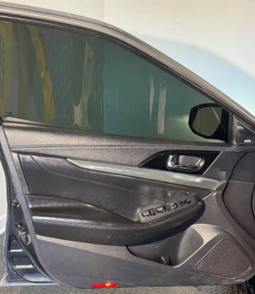2017 Nissan Maxima