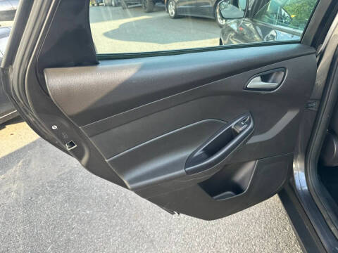 2016 Ford Focus SE