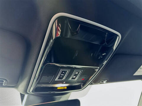 2021 Land Rover Range Rover P525 HSE Westminster Edition