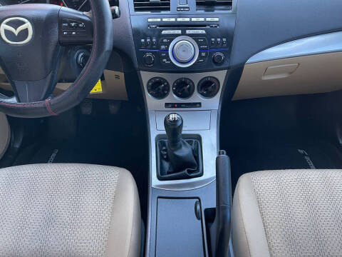 2010 Mazda MAZDA3 i Sport