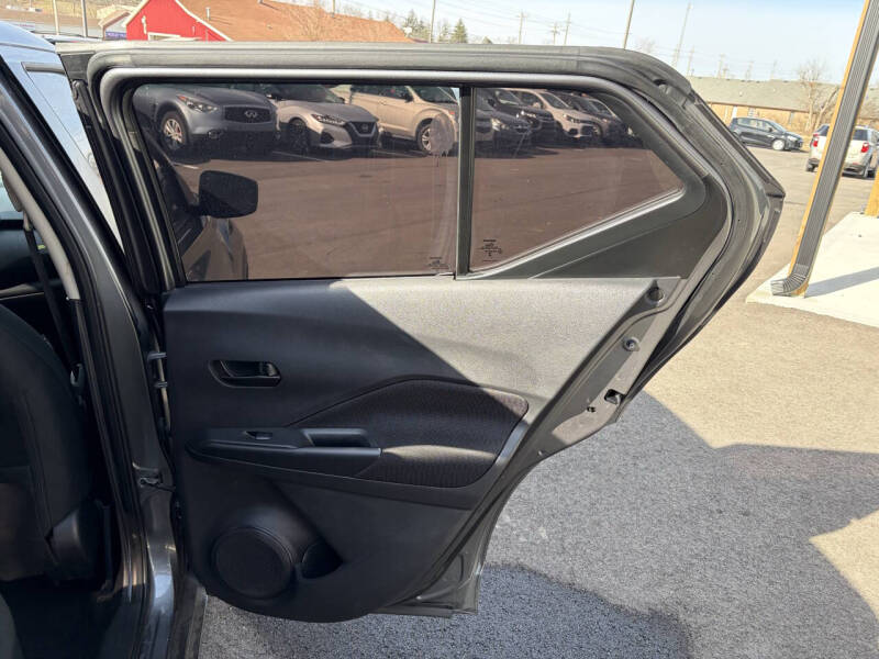 2024 Nissan Kicks S