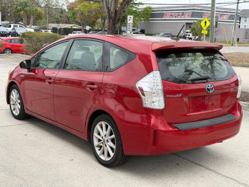 2012 Toyota Prius v