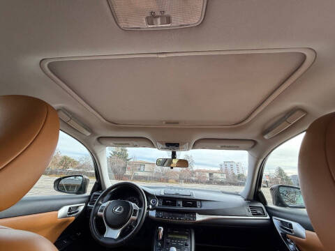 2012 Lexus CT 200h Premium