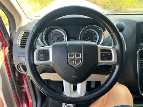 2013 Dodge Grand Caravan American Value Package