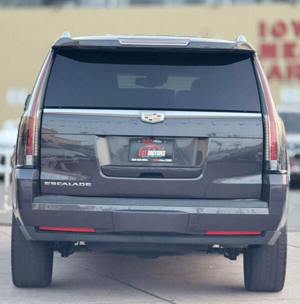 2015 Cadillac Escalade Premium