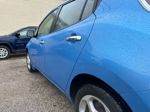 2012 Nissan LEAF SV