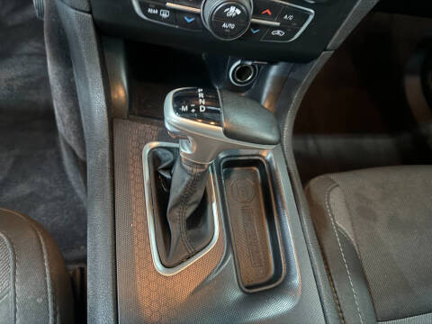 2018 Dodge Charger SXT Plus