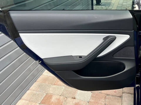 2020 Tesla Model 3 Performance