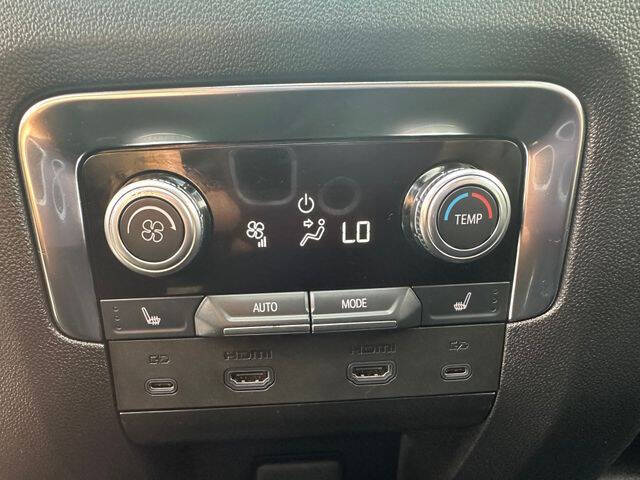 2025 GMC Yukon AT4