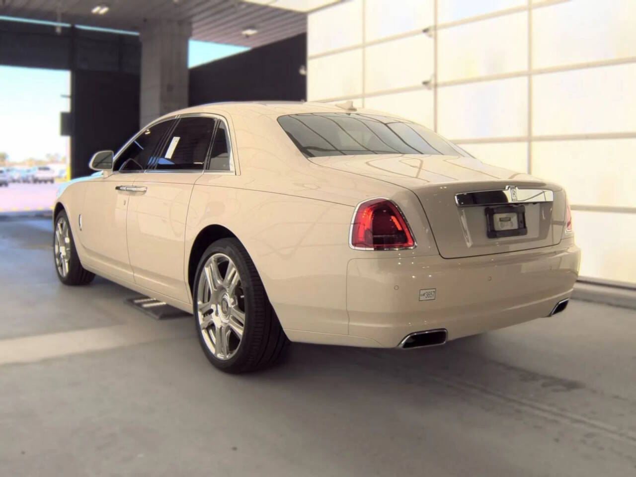 White 2016 Rolls-Royce Ghost Base 4dr Sedan 11