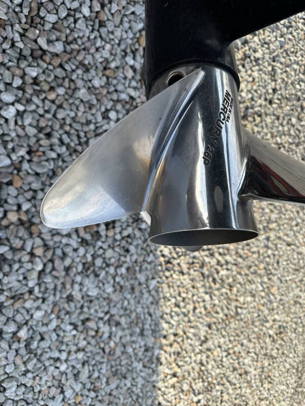 2011 Triton 21HP Elite