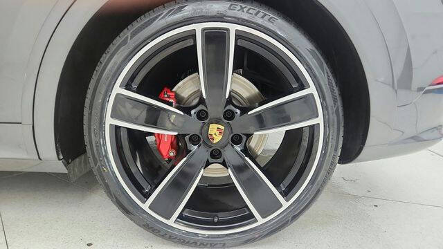 2023 Porsche Cayenne GTS Coupe