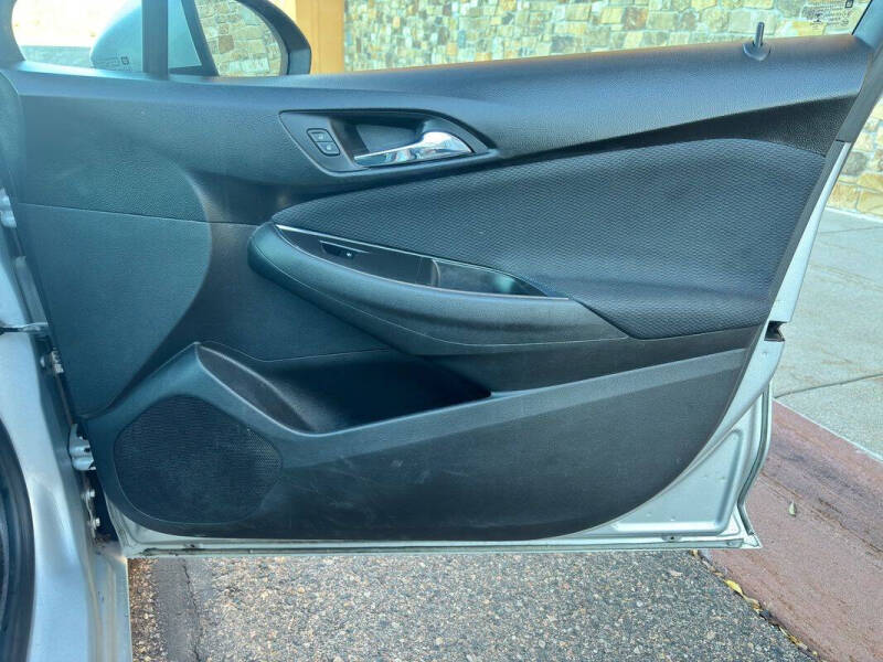 2017 Chevrolet Cruze LS Auto