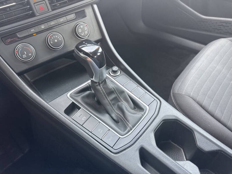 2024 Volkswagen Jetta S