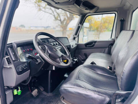 2020 International MV607