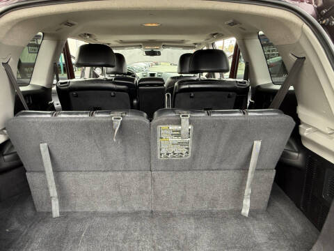 2012 Toyota Highlander SE