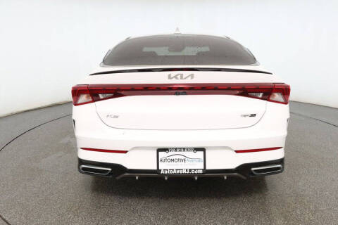 2022 Kia K5